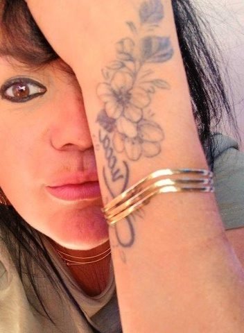 Bracelete Dourado minimalista