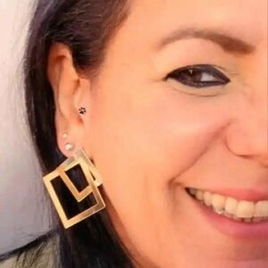 Brinco Geometrico Dourado