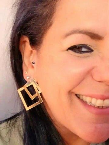 Brinco Geometrico Dourado